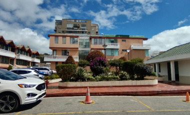 Arriendo Amplio Apartaestudio Conjunto Portales de Mamore, Tunja