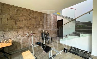 AMPLIA Y LUMINOSA PROPIEDAD EN VENTA – ¡OPORTUNIDAD ÚNICA EN TENIS CLUB! SANTO DOMINGO