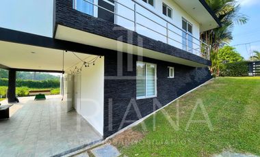 AMPLIA Y LUMINOSA PROPIEDAD EN VENTA – ¡OPORTUNIDAD ÚNICA EN TENIS CLUB! SANTO DOMINGO