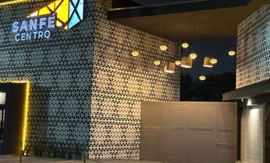 Renta de locales comerciales, Plaza. Centro SanFe