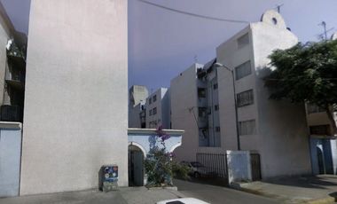 DEPARTAMENTO EN VENTA SANTA ANITA A UNOS PASOS DEL METRO *