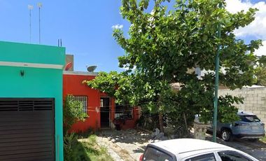 CASA EN AMARANTOS, LAS PALMAS I EN MISIÓN DE LAS FLORES, PLAYA DEL CARMEN ¡ NO CREDITOS !