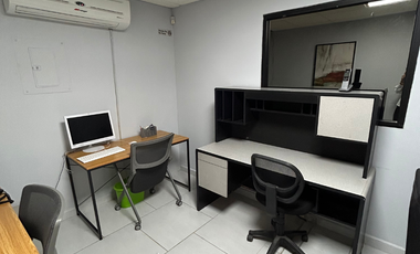 OFICINA CON ESPACIOS DISPONIBLES EN RENTA