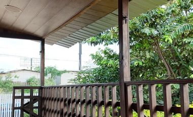 San Vicente, Santa Elena - Encantadora cabaña con terreno de 440 m2, ideal para negocio o vivienda.