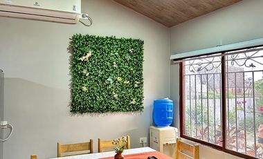 San Vicente, Santa Elena - Encantadora cabaña con terreno de 440 m2, ideal para negocio o vivienda.