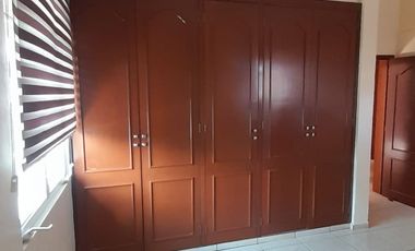 CASA EN VENTA EN  PARQUE ROYAL EN COLIMA