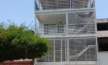 Casa en el barrio Brisas de los Alamos, Alameda del Rio Cali