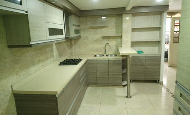 Casa en el barrio Brisas de los Alamos, Alameda del Rio Cali
