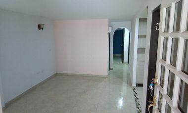 Casa en el barrio Brisas de los Alamos, Alameda del Rio Cali