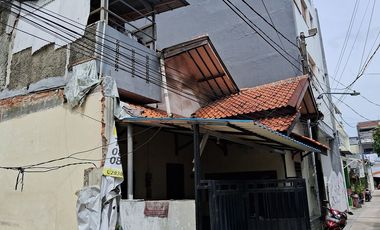 Rumah Sunter Agung Utara Dijual Cepat
