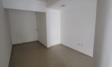 Arriendo local Urdesa Central av Las Lomas  cerca de Policentro , San Marino, Plaza Quil.
