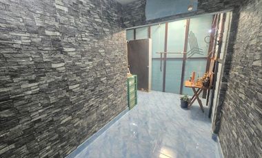 Townhouse Kritsana House Khlong Song, 3-storey house, near Big C and Lotus, convenient transportation.