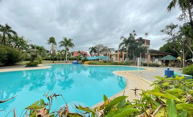 HOUSE AND LOT WITH SWIMMING POOL IN IMUS CAVITE