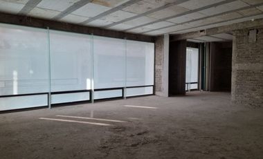 PLAZA ANTIGUA II ZONA ESMERALDA OFICINA EN VENTA