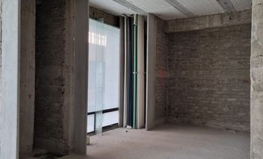 PLAZA ANTIGUA II ZONA ESMERALDA OFICINA EN VENTA