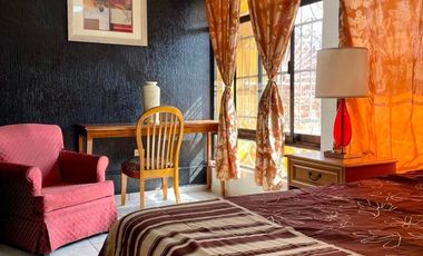 renta habitación amueblada una persona calle Héroe de Nacozari rumbo plaza cibeles
