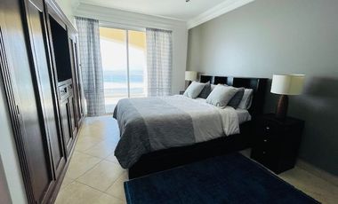 CONDOMINIO EN VENTA , A LA ORILLA DEL MAR
