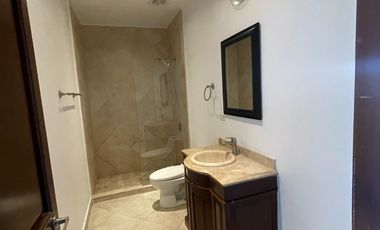 CONDOMINIO EN VENTA , A LA ORILLA DEL MAR