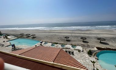 CONDOMINIO EN VENTA , A LA ORILLA DEL MAR