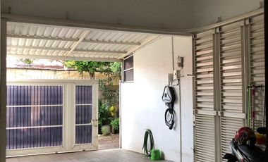 Rumah Dijual di Kemanggisan, Jakbar, Bagus dan Siap Huni