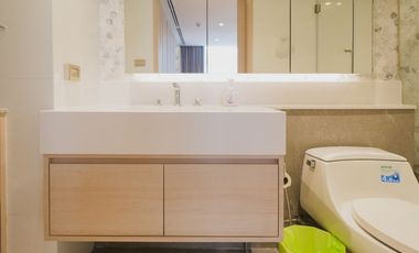 **The Only Combined Unit in the Project! Rare Find! Spacious 2-Bedroom Condo at Via BOTANI, 126 SQ.M., Near BTS Thonglor and Phrom Phong**