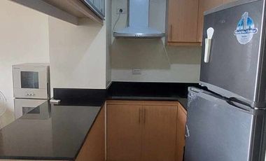 17D- 1 BEDROOM W/ BALCONY FOR RENT AT BGCR -  MANDARIN TOWER