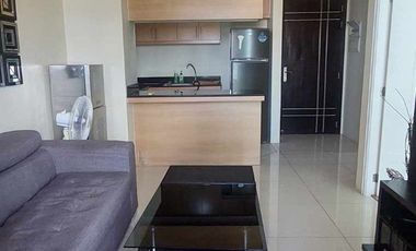17D- 1 BEDROOM W/ BALCONY FOR RENT AT BGCR -  MANDARIN TOWER