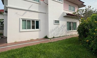 88798 - ขายบ้านเดี่ยว 2 ชั้น 108 ตรว.หมู่บ้านเทพพานิช อ.เมืองเพชรบุรี