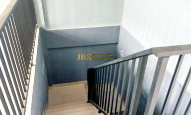 Dijual Villa Siap Huni Komplek Citraland Gama City Cluster Clarke Quay