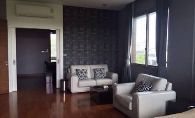 single house for sale, modern style, luxury. Chaloem Phrakiat 30 with swimming pool, living area 780 sq m., size 495 sqw., parking for 10 cars, with f