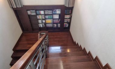 single house for sale, modern style, luxury. Chaloem Phrakiat 30 with swimming pool, living area 780 sq m., size 495 sqw., parking for 10 cars, with f