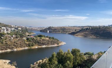 Casa en Venta en Residencial Lago Esmeralda