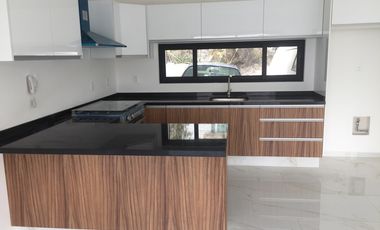 Casa en Venta en Residencial Lago Esmeralda