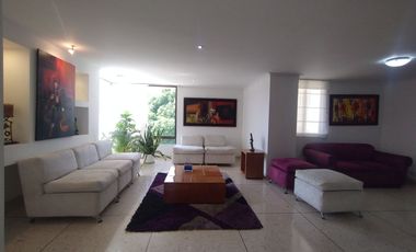 Apartamento amoblado en arriendo en Alto Prado.