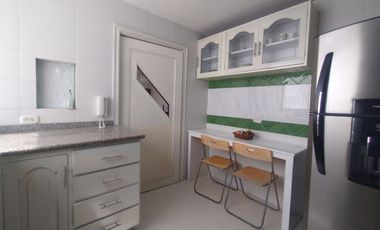 Apartamento amoblado en arriendo en Alto Prado.