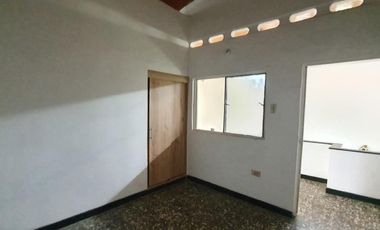 VENDO CASA DE DOS PISOS EN EL BARRIO CAMBULOS I A NORTE DE NEIVA