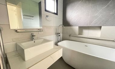 BRAND NEW HOUSE & LOT ALONG AGUINALDO HIGHWAY