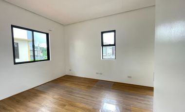 BRAND NEW HOUSE & LOT ALONG AGUINALDO HIGHWAY