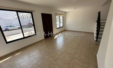 Casa en venta El salitre 3 habitaciones FVR