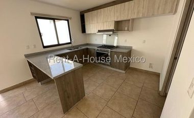 Casa en venta El salitre 3 habitaciones FVR