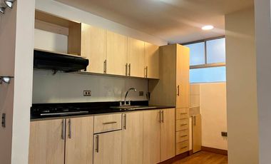 47765. Apartamento en arriendo en Cumbres, Envigado