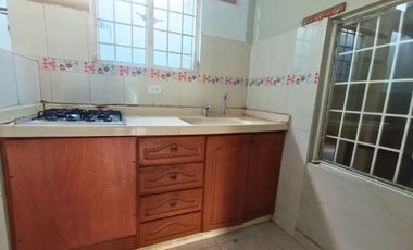 SE VENDE CASA EN EL PRADO