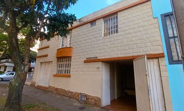 SE VENDE CASA EN EL PRADO