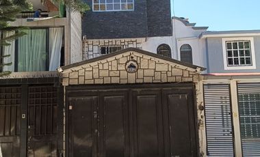 EXCELENTE CASA EN COFRADIA IV CUAUTITLAN IZCALLI ESTADO DE MEXICO