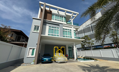 **🏡 For Sale or Rent: Artiverse Luxury Home 🏡**  Bangna