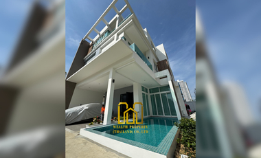 **🏡 For Sale or Rent: Artiverse Luxury Home 🏡**  Bangna