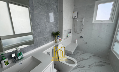 **🏡 For Sale or Rent: Artiverse Luxury Home 🏡**  Bangna