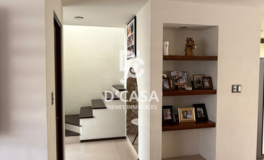 Hermosa casa en venta en Senda Real