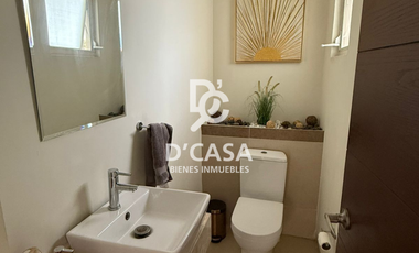 Hermosa casa en venta en Senda Real