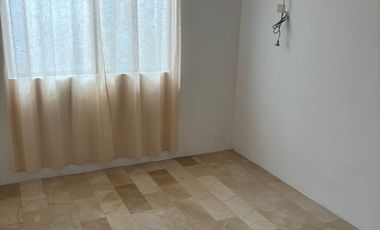 En alquiler casa de 5 dormitorios en Urb.Ciudad Celeste, vía Samborondón. (GC)